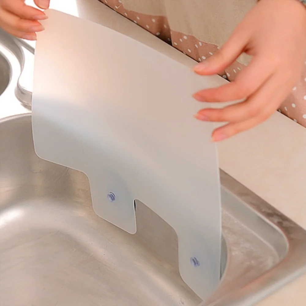 

1Pcs Kitchen Sink Water Splash Guards With Sucker Waterproof Screen For Dish Fruit Vegetable Washing Anti-water Board PVC Flaps