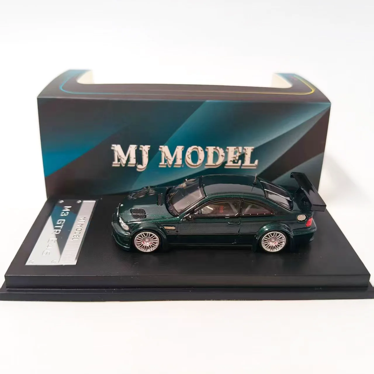 Фото Литая под давлением модель автомобиля из сплава MJ в масштабе 1:64 BMW 3 серии GTR E46 №1