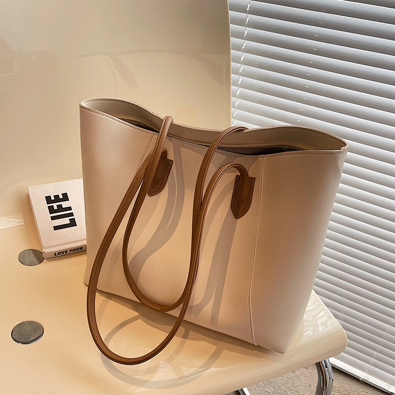 Купи Simple large capacity handbags for women 2022pu leather Casual Tote Female bag solid color travel shopping Messenger sholder bag за 1,759 рублей в магазине AliExpress