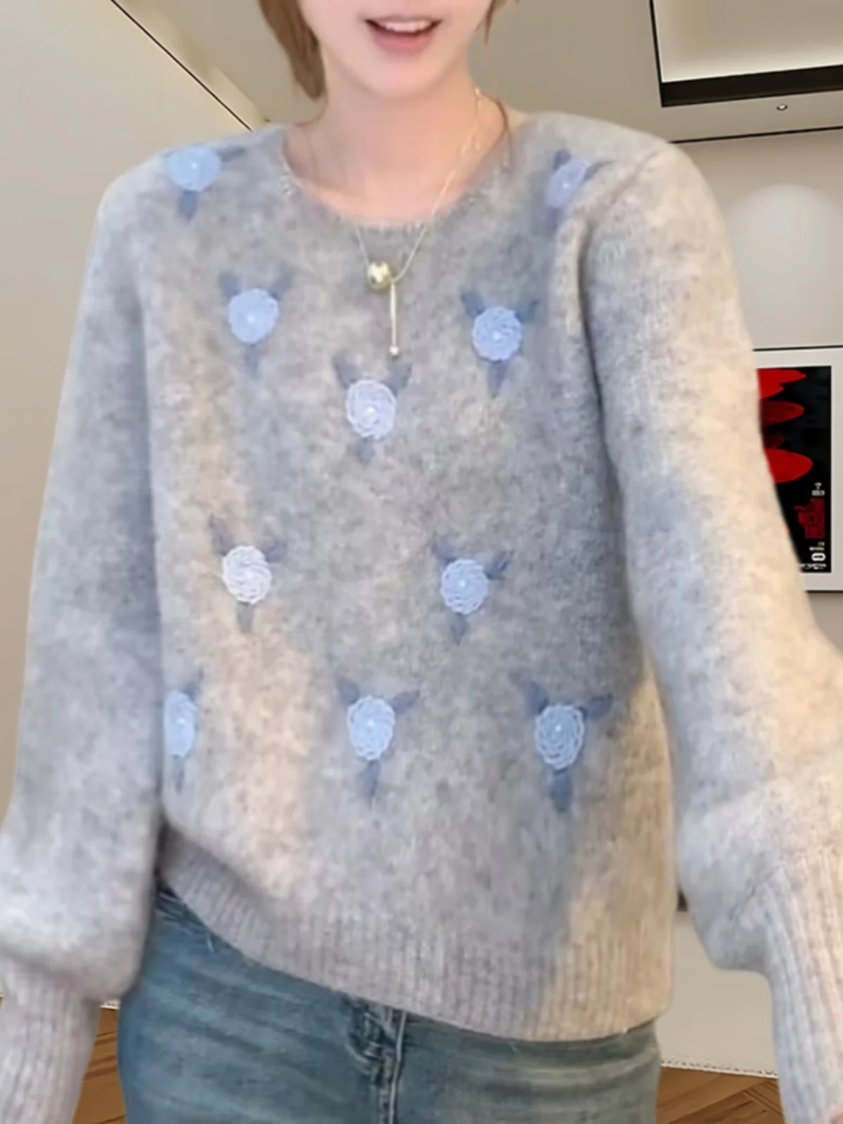 round Neck Long sleeve Knit Women Autumn and Winter New Idle Sle Small Flower Design Sense Top Versitile Fashion Age Reduci...