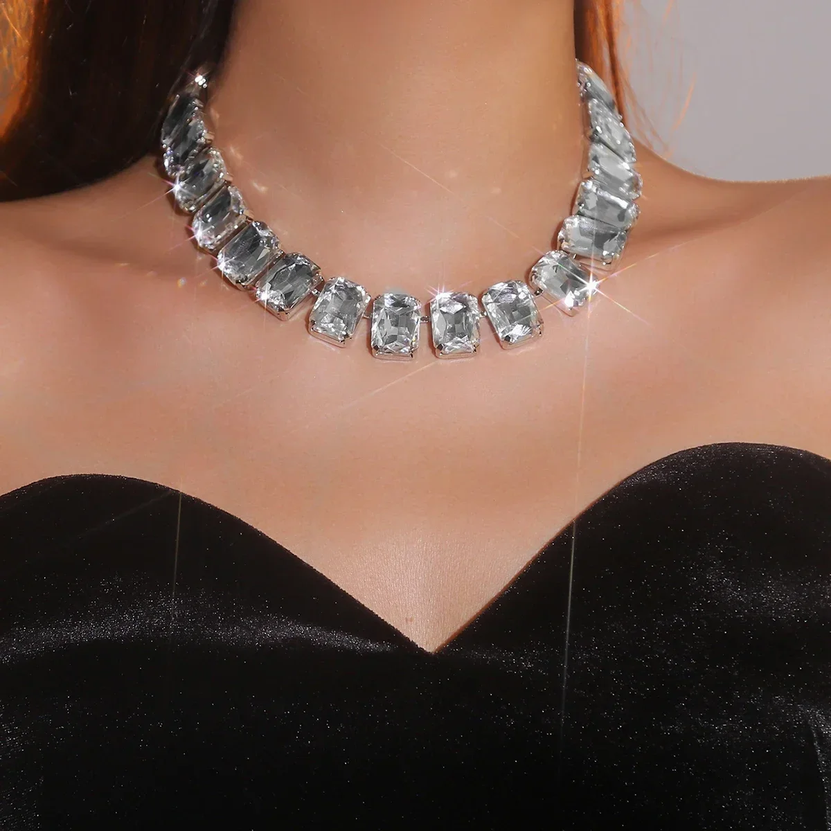 Ожерелье-колье с кристаллами и стразами для женщин изумрудное массивное