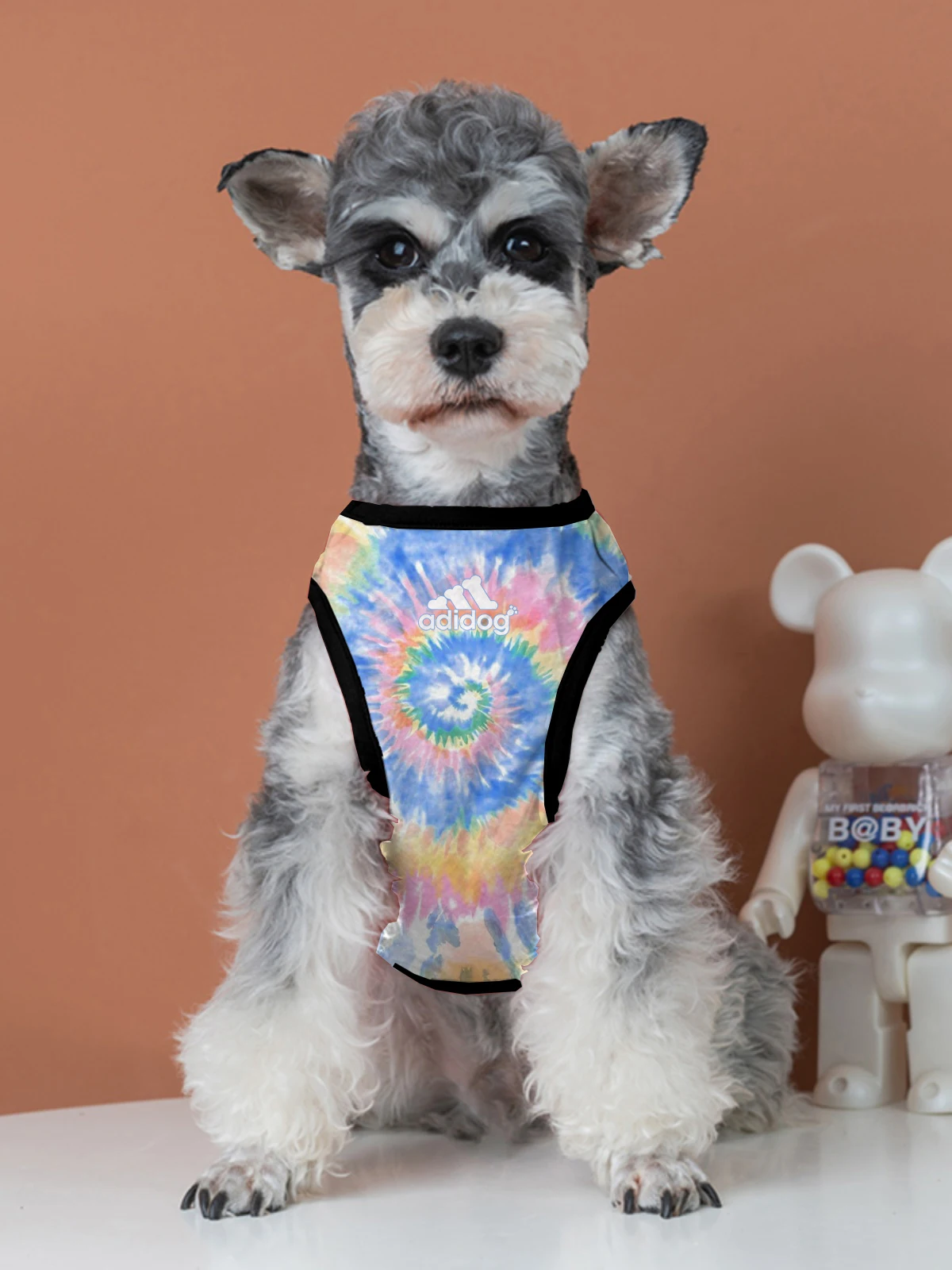 Жилет для домашних питомцев с принтом контрастных цветов устойчивый к выпадению