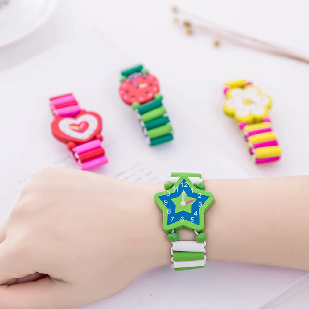 

4pcs Wooden Wristwatches Bracelet Watch Model for Kids Birthday Party Favors Random