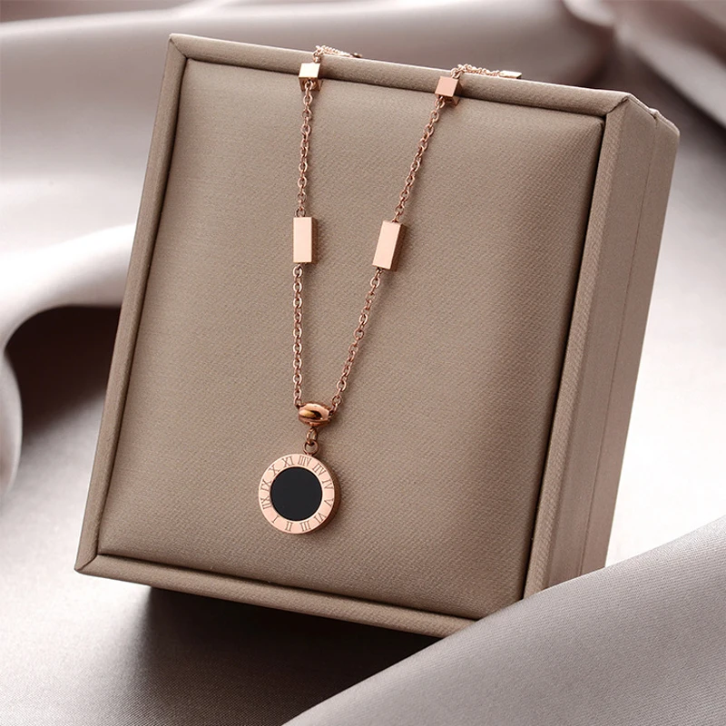 

Rose Gold Roman Numeral Hanging Necklace For Women Luxury Party titanium steel Pendants Necklace Fashion Jewelry