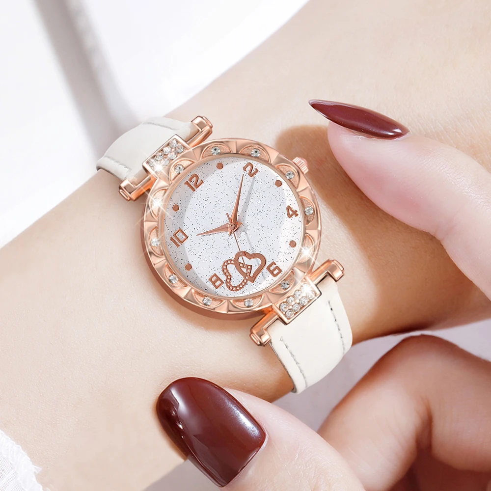 Женские кварцевые наручные часы с кожаным ремешком