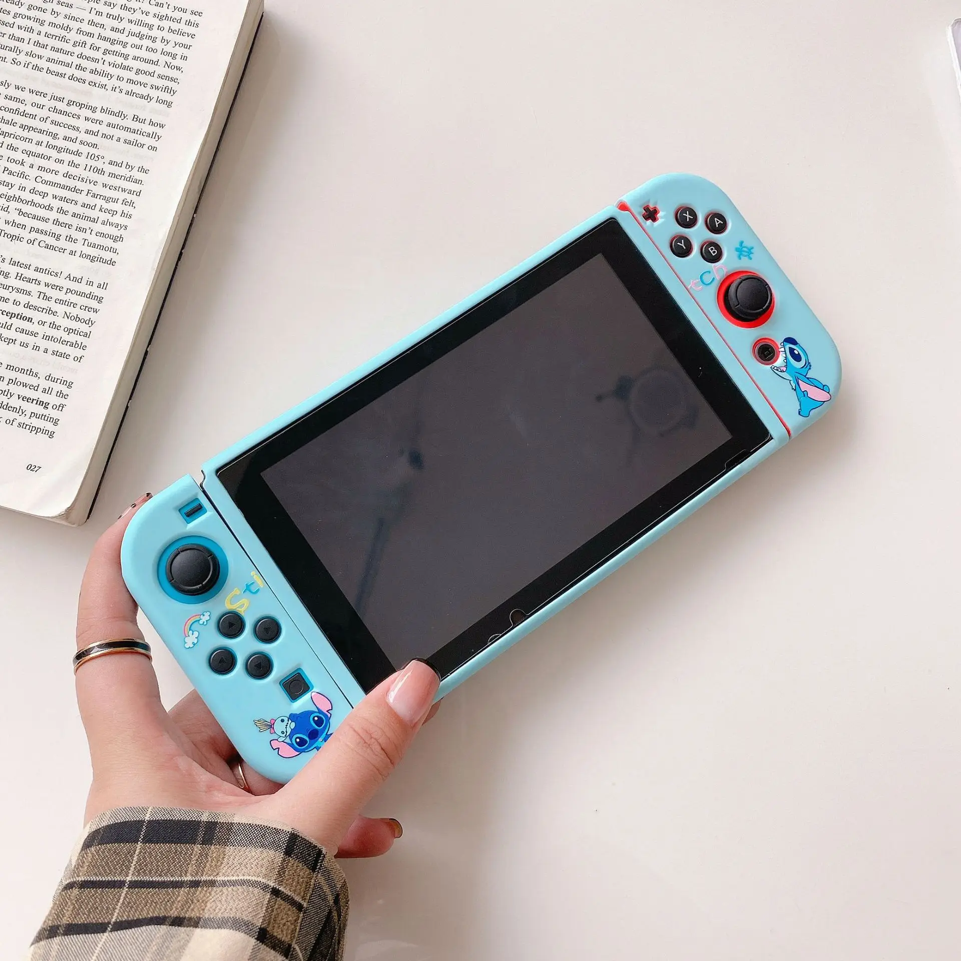 Силиконовый чехол для Nintendo Switch Oled TOPTOY