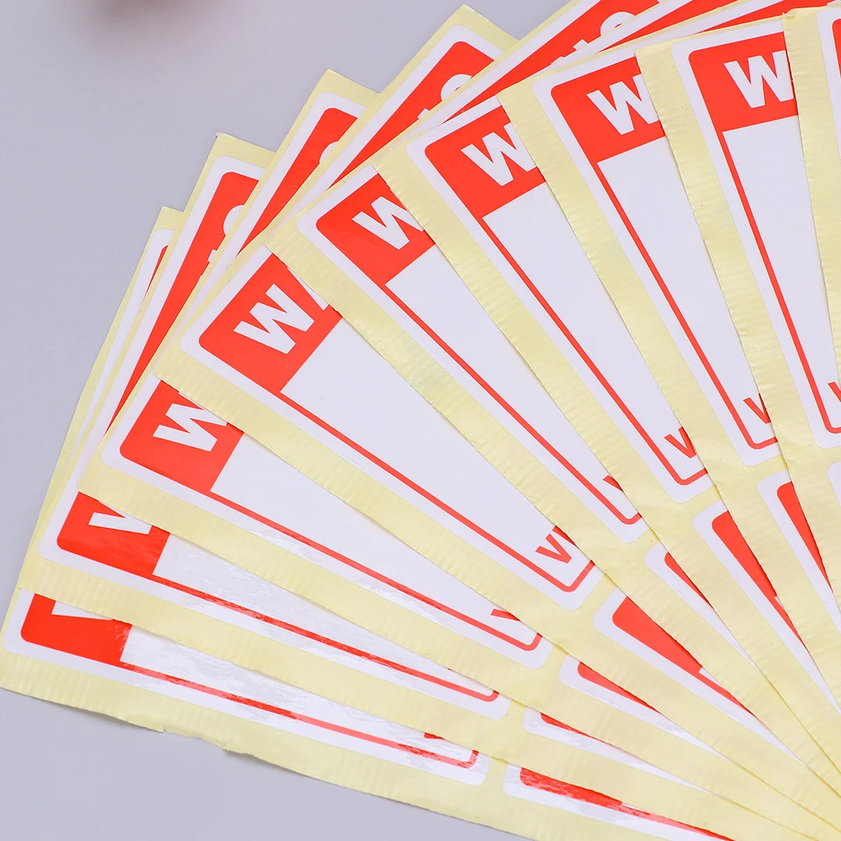 Рисунок 5 - детские наклейки для школьного