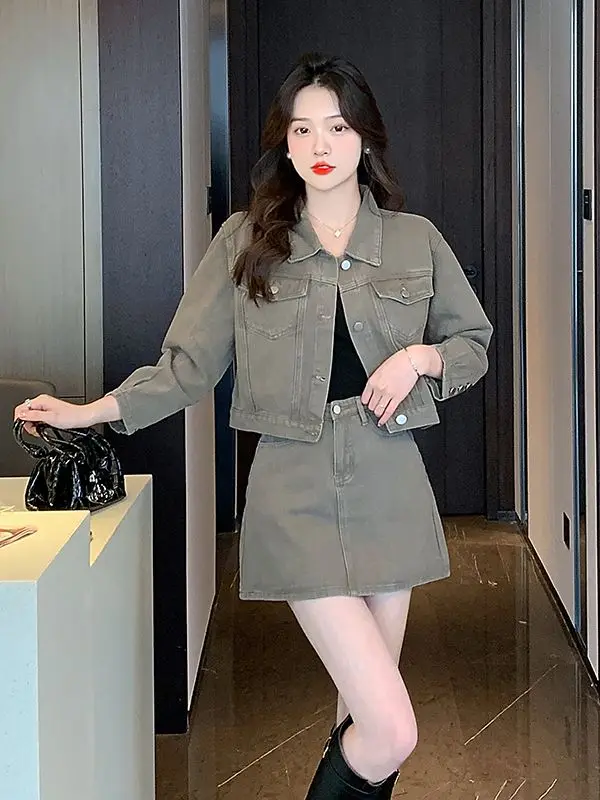 

Женский джинсовый костюм из 2 предметов, однотонный короткий укороченный топ и пиджак, трапециевидная мини-юбка, повседневный костюм из двух предметов, весна-лето