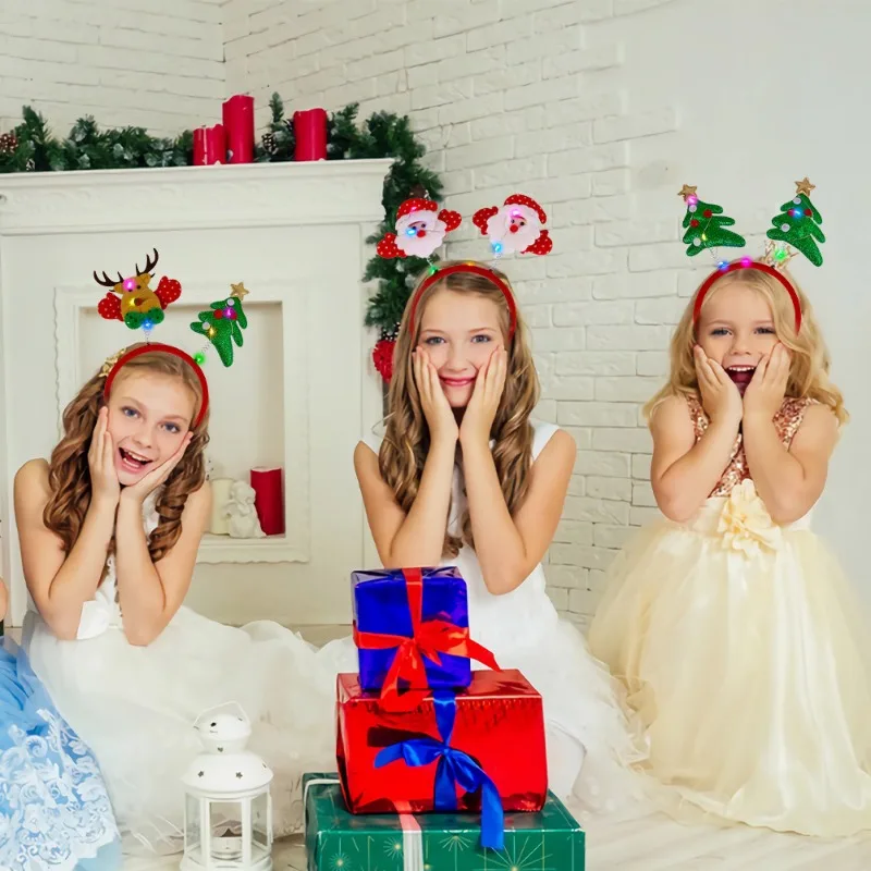 Рождественские фотообои с изображением лося