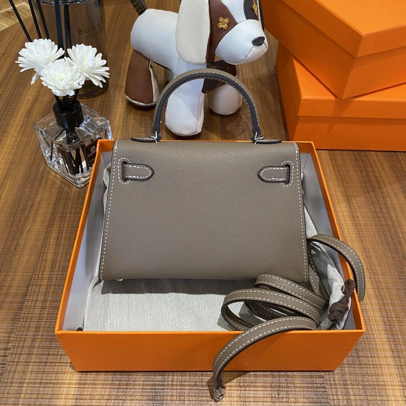 

Кожаная женская сумка, Новая высококачественная сумка на одно плечо, сумка через плечо, вместительная простая Роскошная Модная ретро-сумка