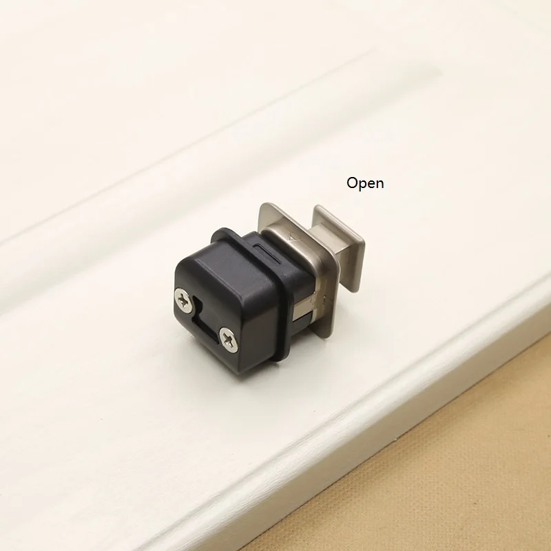 Защелка для шкафа Chrvparts