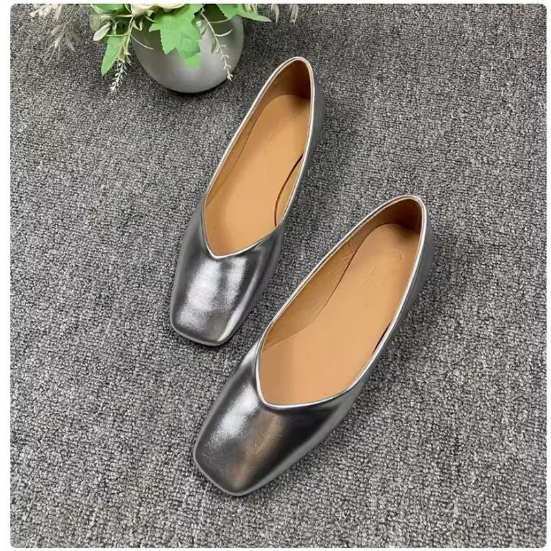 Туфли женские с круглым носком плоская подошва без застежки простая