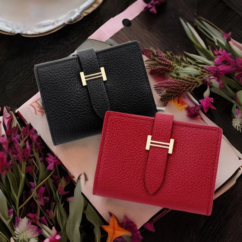 Рисунок 3 - Дамская сумочка для карт