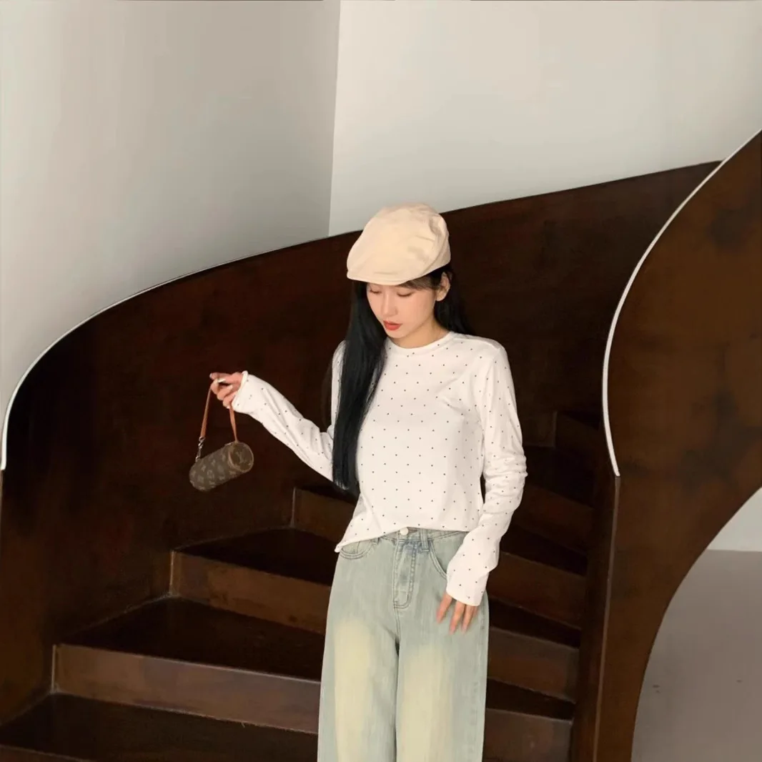 Осенняя женская футболка свободного кроя во французском винтажном стиле с