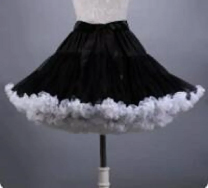 Взрослое платье с запиранием и оборками "Французская горничная" на заказ.