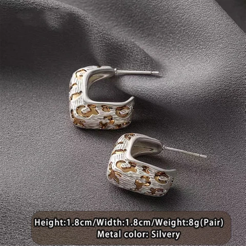 Золотые серьги-капельки Taoya