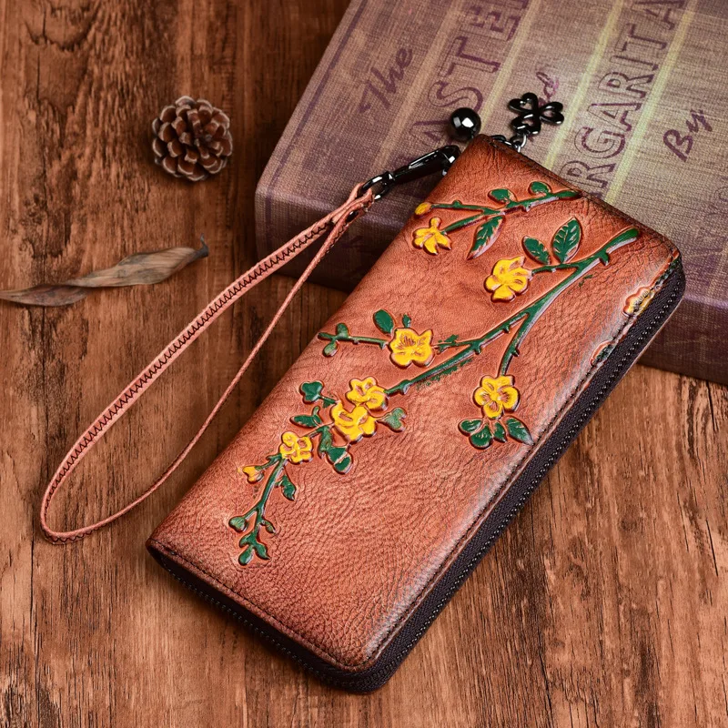 Personalized Long Purse New Styles Vegetable Tanned Leather Long Ladies Purse Retro Embossed Clutch Wallet Long