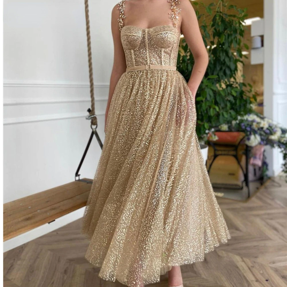

Tea Length Sequins Prom Dresses for Women Party 2023 Stunning Spaghetti Straps Pleats Backless Formal Celebrity Evening Gown