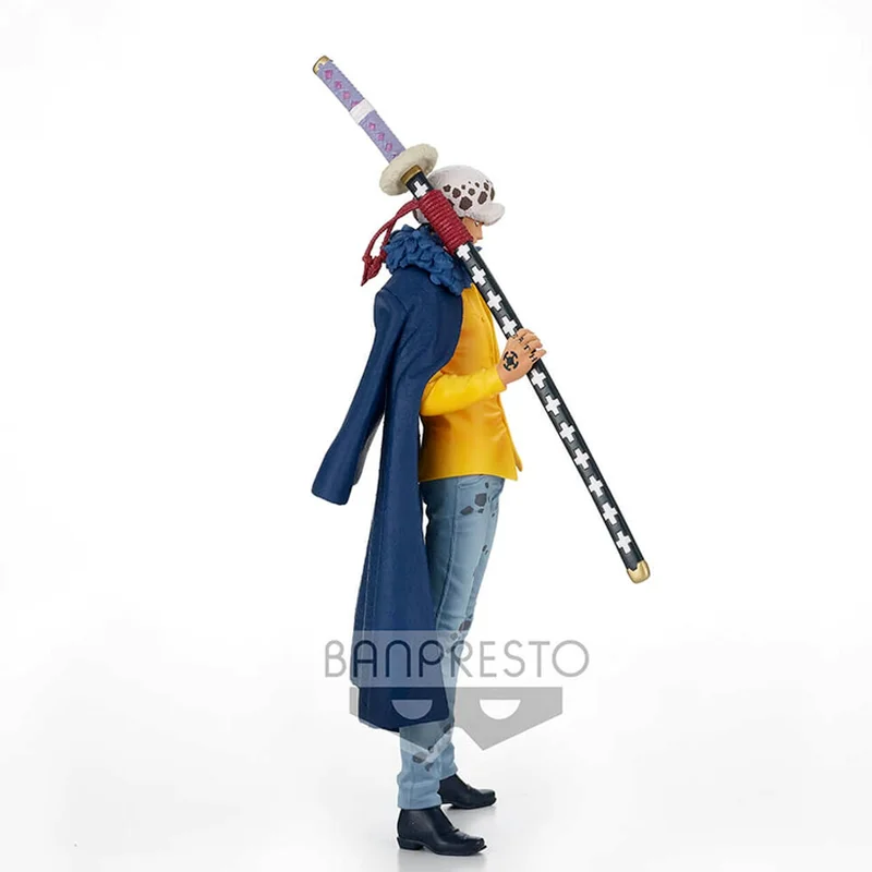 Оригинальный слитный Аниме Фигура Bandai DXF Trafalgar D. Водный закон и страна Игрушечная