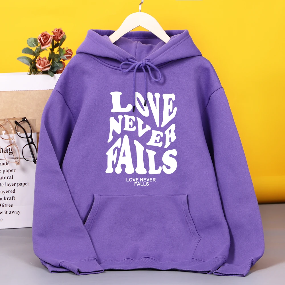 

Love Never Falls Printed Hoodie Woman Fashion Harajuku Hoody Autumn Graphics Quality Clothes Street Casual Daily hoodies Woman