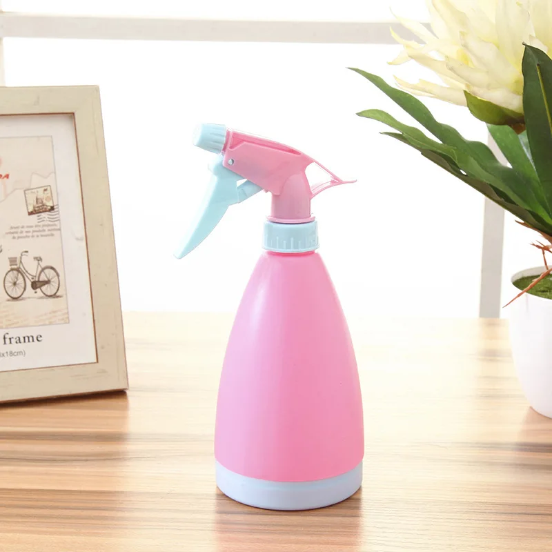 

Hand watering plastic spray small watering can watering can