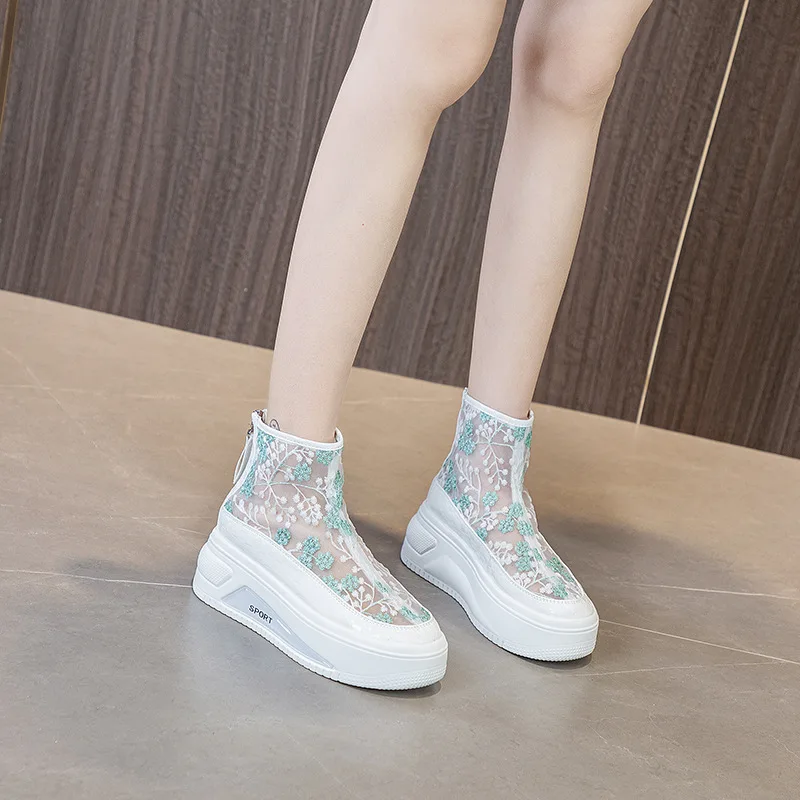 

Spring/summer 2023 New fashion thick soles cool boots breathable hollow mesh boots raise thin ankle boots women platform shoes