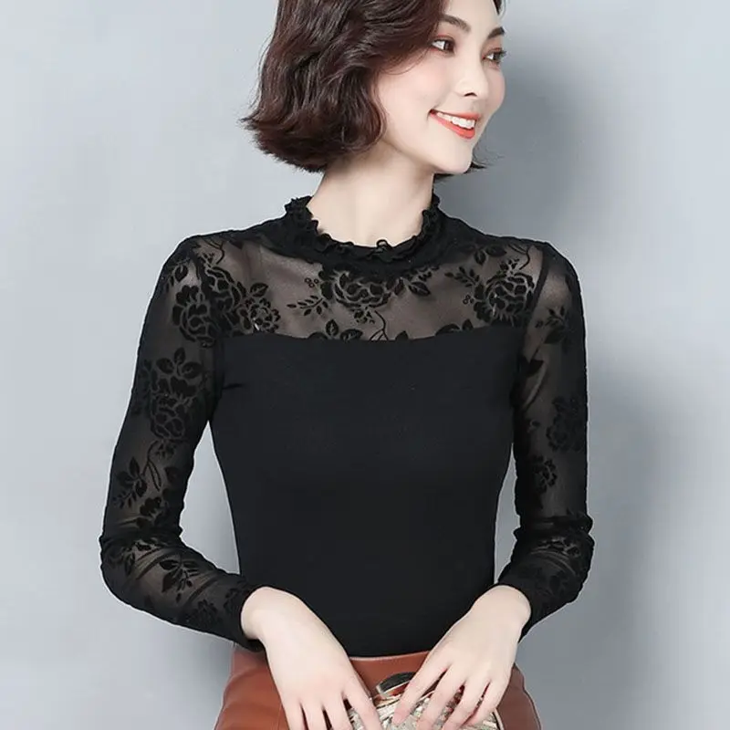 Футболка женская сетчатая с принтом кружевная высоким воротником и графическим