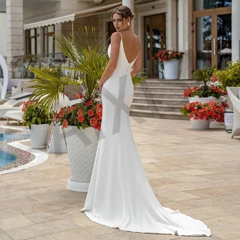 Wedding Dress Deep V Neck Spaghetti Strap Mermaid Open Back Bride Vestido Appliques Pleat Pearl Pure Love Robe de mariee