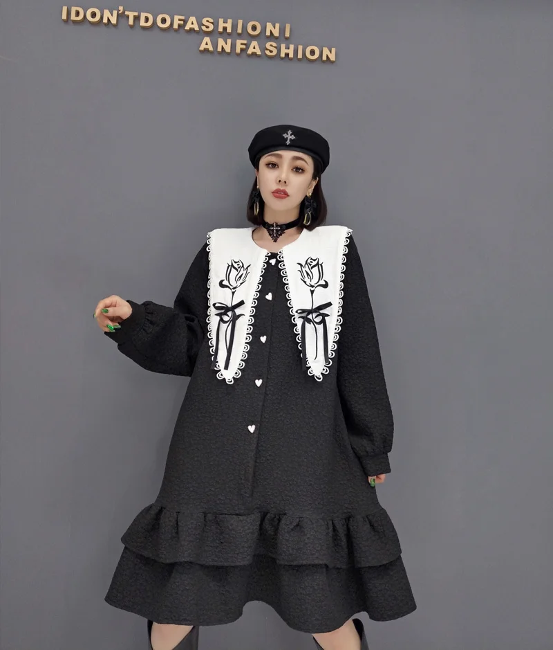 

Женское свободное однобортное платье с длинным рукавом и оборками