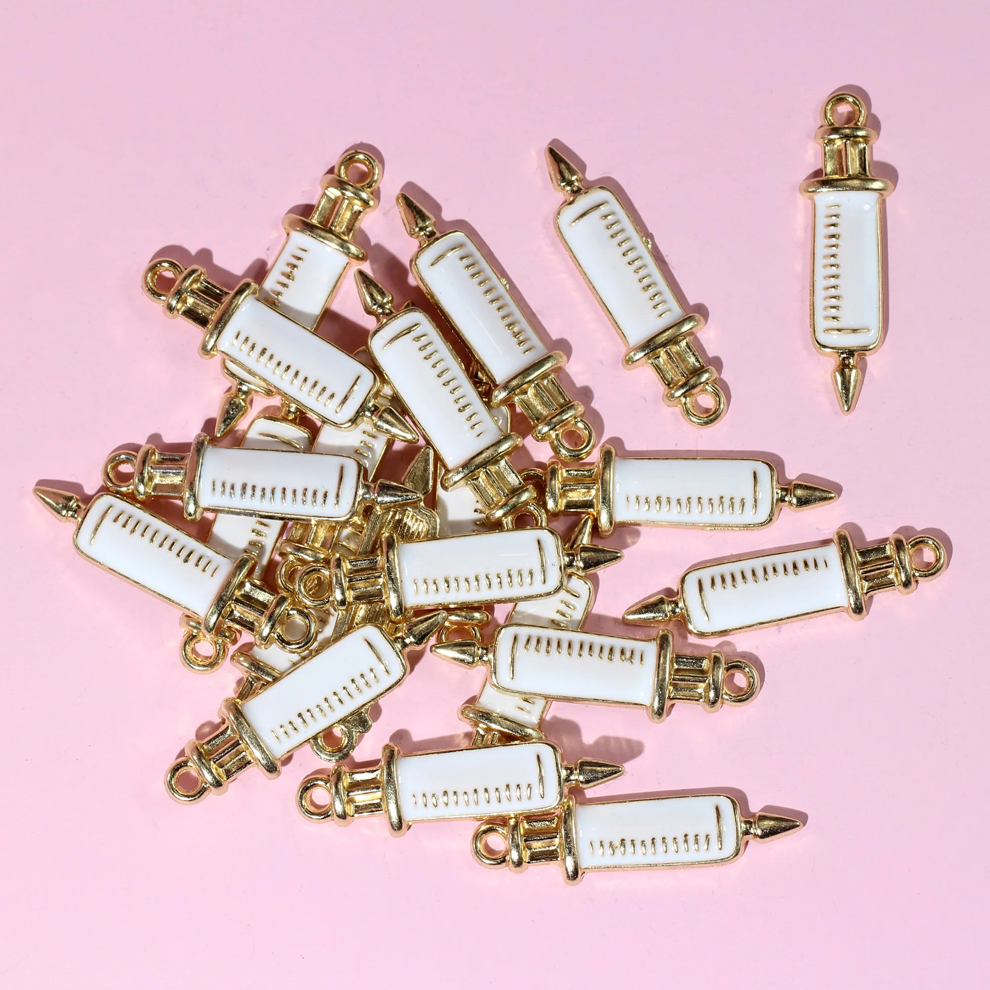 

10Pcs/Lot White Syringe Enamel Charms Pendants For Jewelry Making Accessories Necklace Bracelet Cute DIY Craft With Women