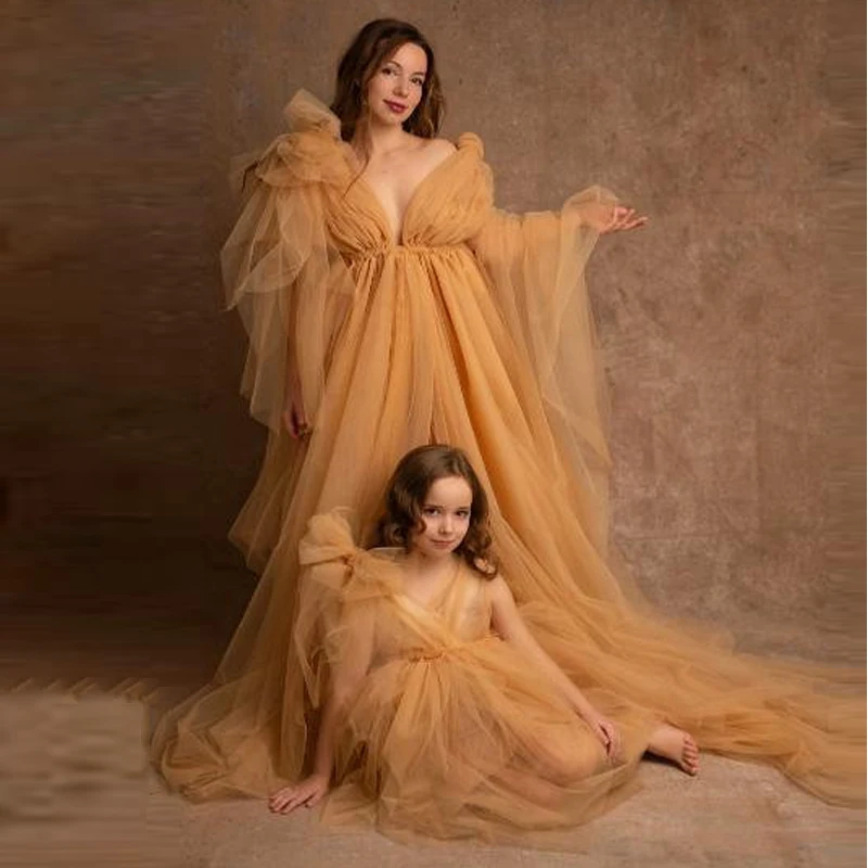 

Newest Ruched Mother Daughter Matching Dress Mommy and Me Girls Outfits Dresses for First Birthday Family Look Mother and Kids