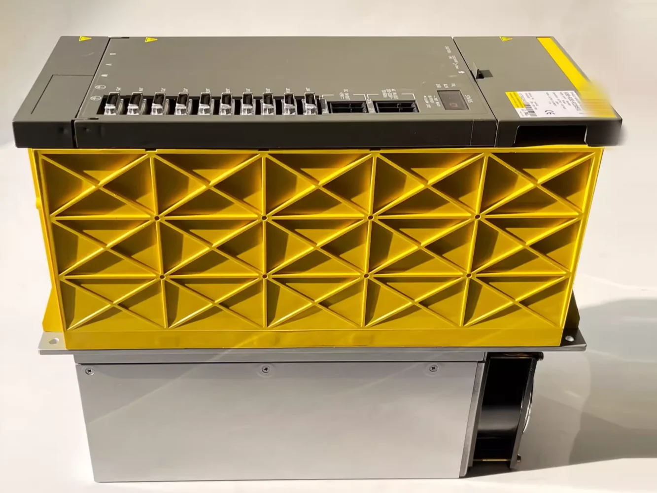 A06B-6088-H326 для оригинального четырехосного интегрированного привода FANUC