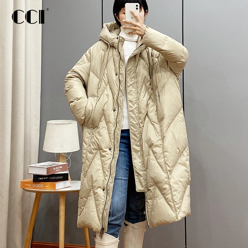 

Зимняя Корейская свободная утепленная куртка CCI с капюшоном из белого утиного пуха средней и длинной длины куртка женская куртка YJ117C
