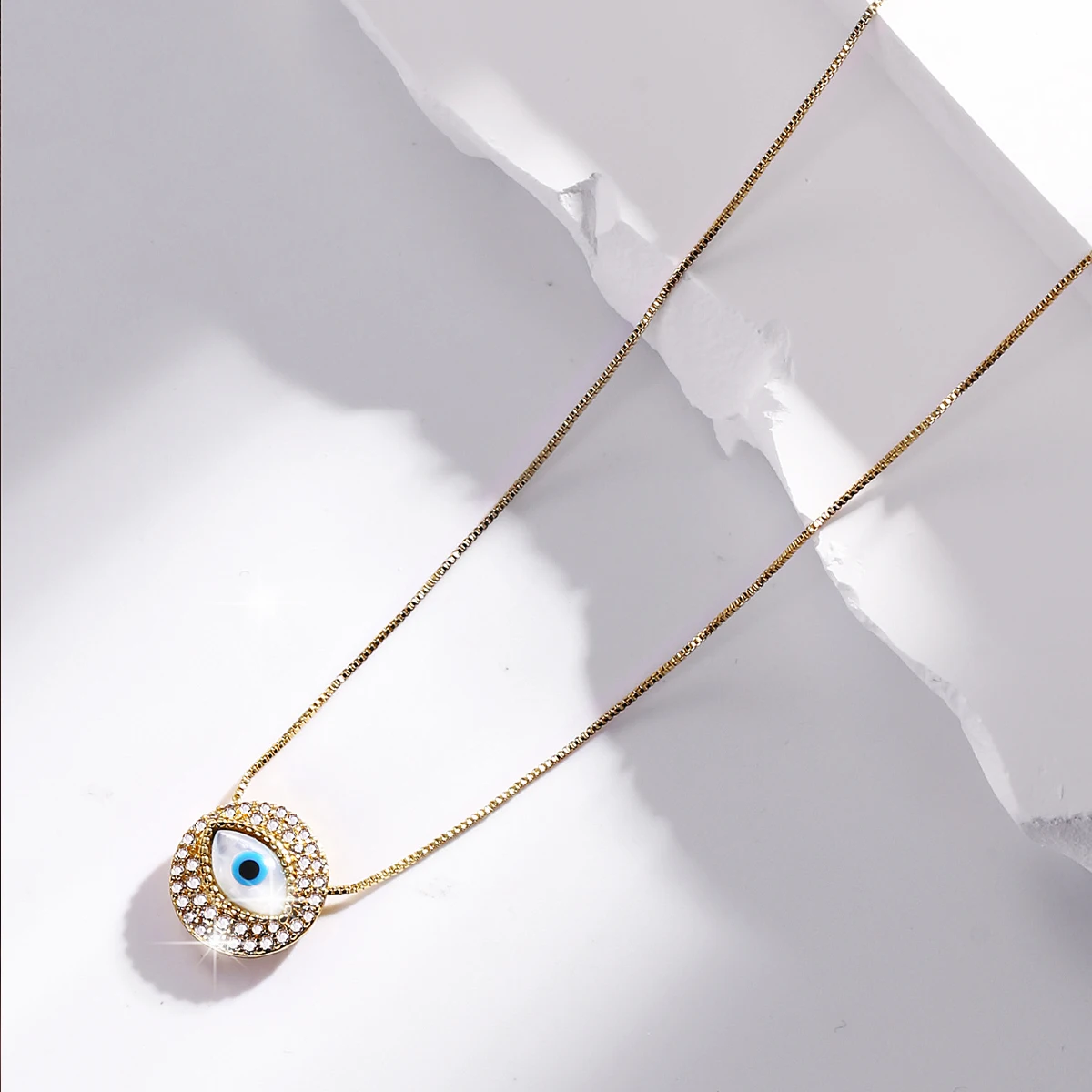 

Женское ожерелье с подвеской «глаз дьявола», золотого цвета
