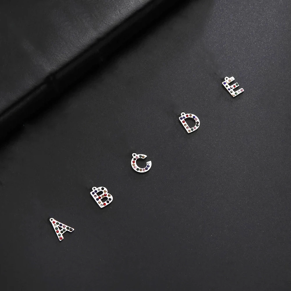 

Eueavan 26 шт. A-Z буквы начальные подвески из нержавеющей стали Для женщин красочные Шарм со стразами маленький кулон ювелирные изделия решений