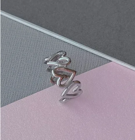 Открытое сердцевидное кольцо