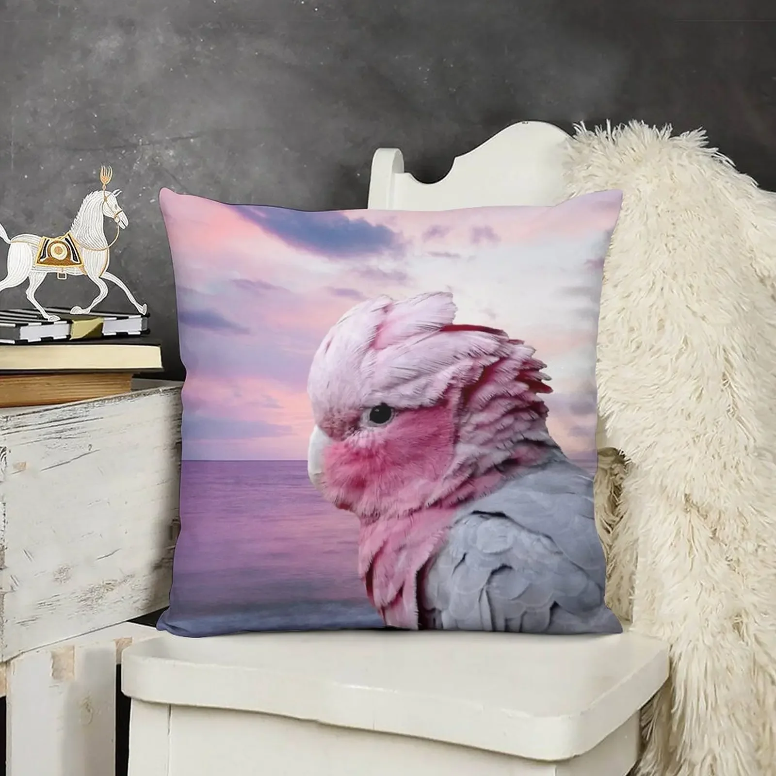 Подушка с попугаем Galah Cockatoo декоративная подушка для дивана наволочка