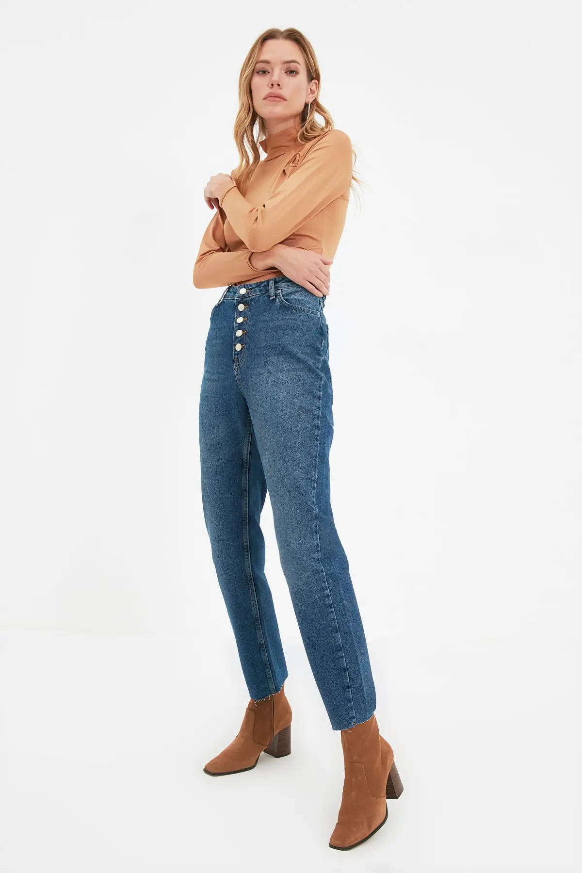 Trendyol Front Button High Waist Bootcut Jeans TWOAW22JE1071