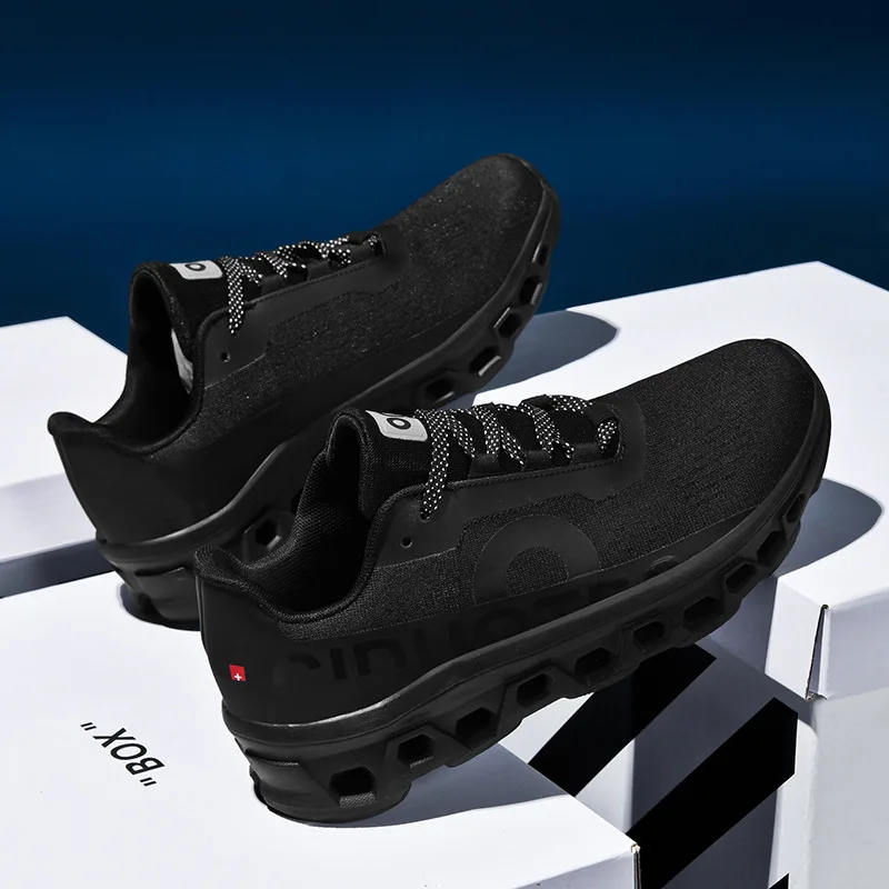 

New Men's Sports Shoes Breathable Walking Shoes Do Not Tire The Feet with Rubber Soled Explosive Net Shoes Increase The Height