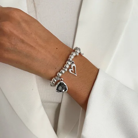 Черное колье-кулон