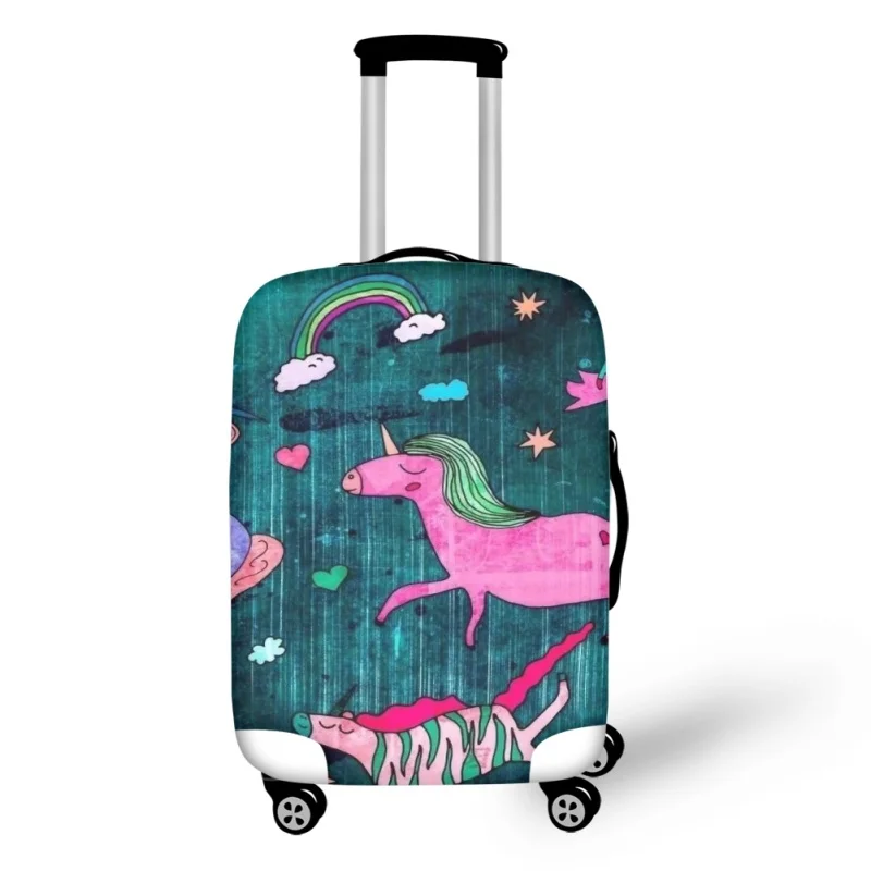 Рисунок 4 - Эластичный чехол для чемодана с принтом единорога