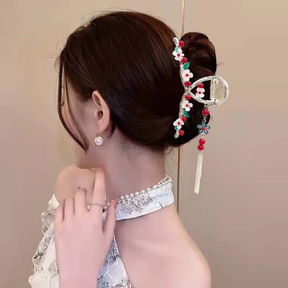 

Заколка для волос в китайском стиле женская, Шпилька с жемчужинами, с красными цветами и кисточками, аксессуар для волос в старинном стиле