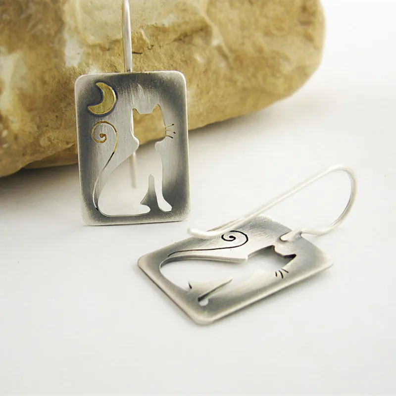Элегантные прямоугольные серебряные серьги ручной работы с полой кошкой в стиле