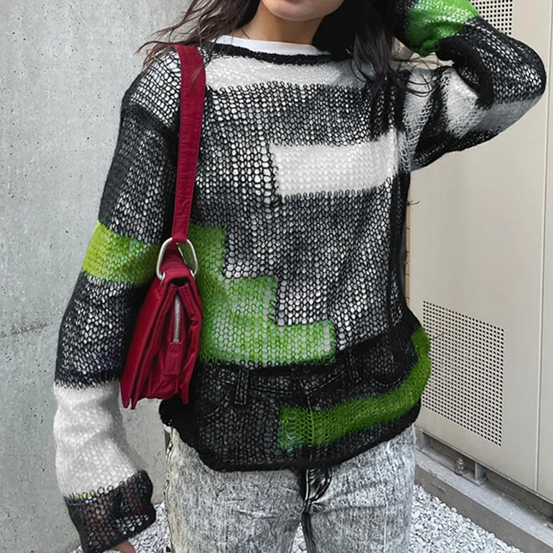 

2022 Autumn New women Hollow Woolen Loose Plus Size Jumper Street Trend Ladies Contrast Color Stitching Top