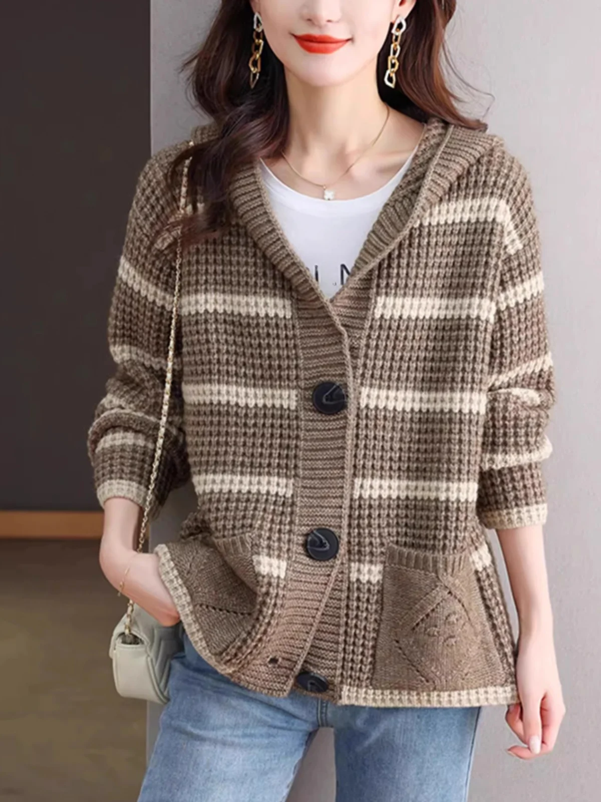 Новая новогодняя толстовка в полоску стиле ретро женская универсальная модная