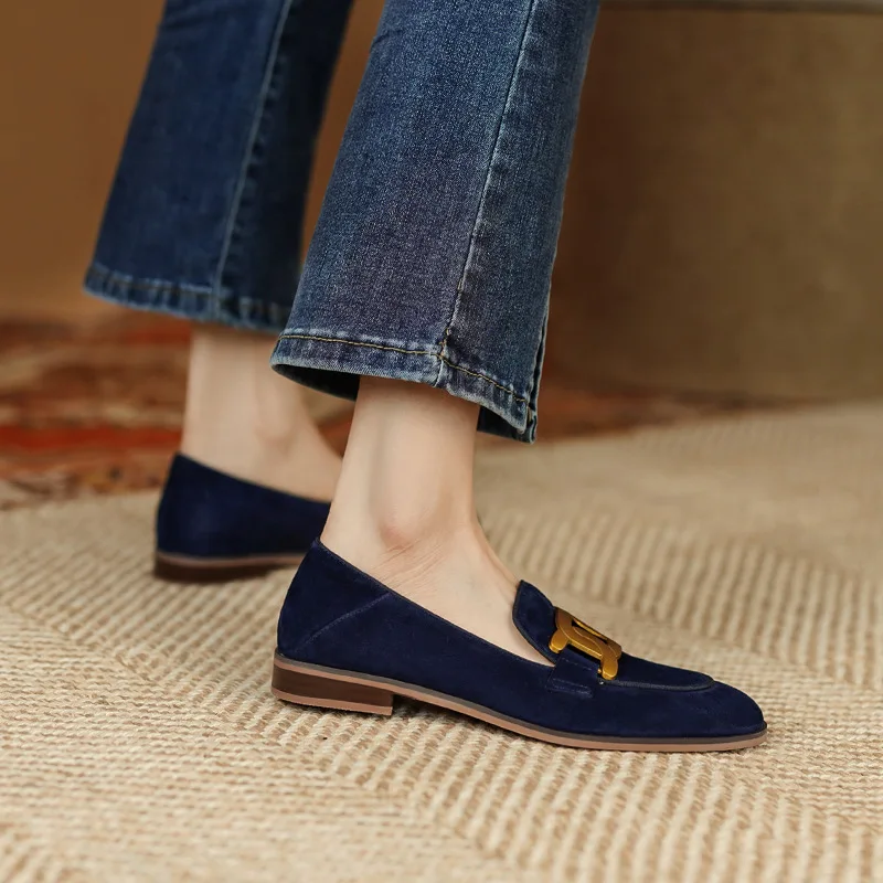 

French Retro Metal Buckle Loafers Women's English Style High Heel Flat Single Shoes Ladies Dress Shoes Faux Suede Low (1cm-5cm)