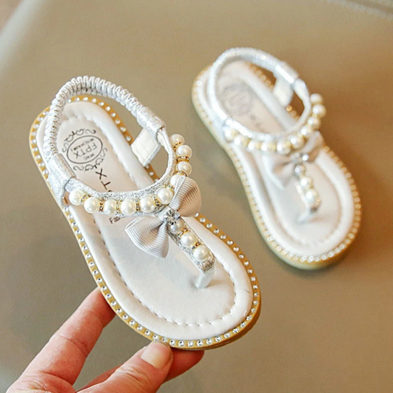 

Summer Fashion Girls Sandals Kids Summer Shoes Retro Elegant Pearl Party Princess Flip-Flops Shoe Flats Non-slip Beach Sandals