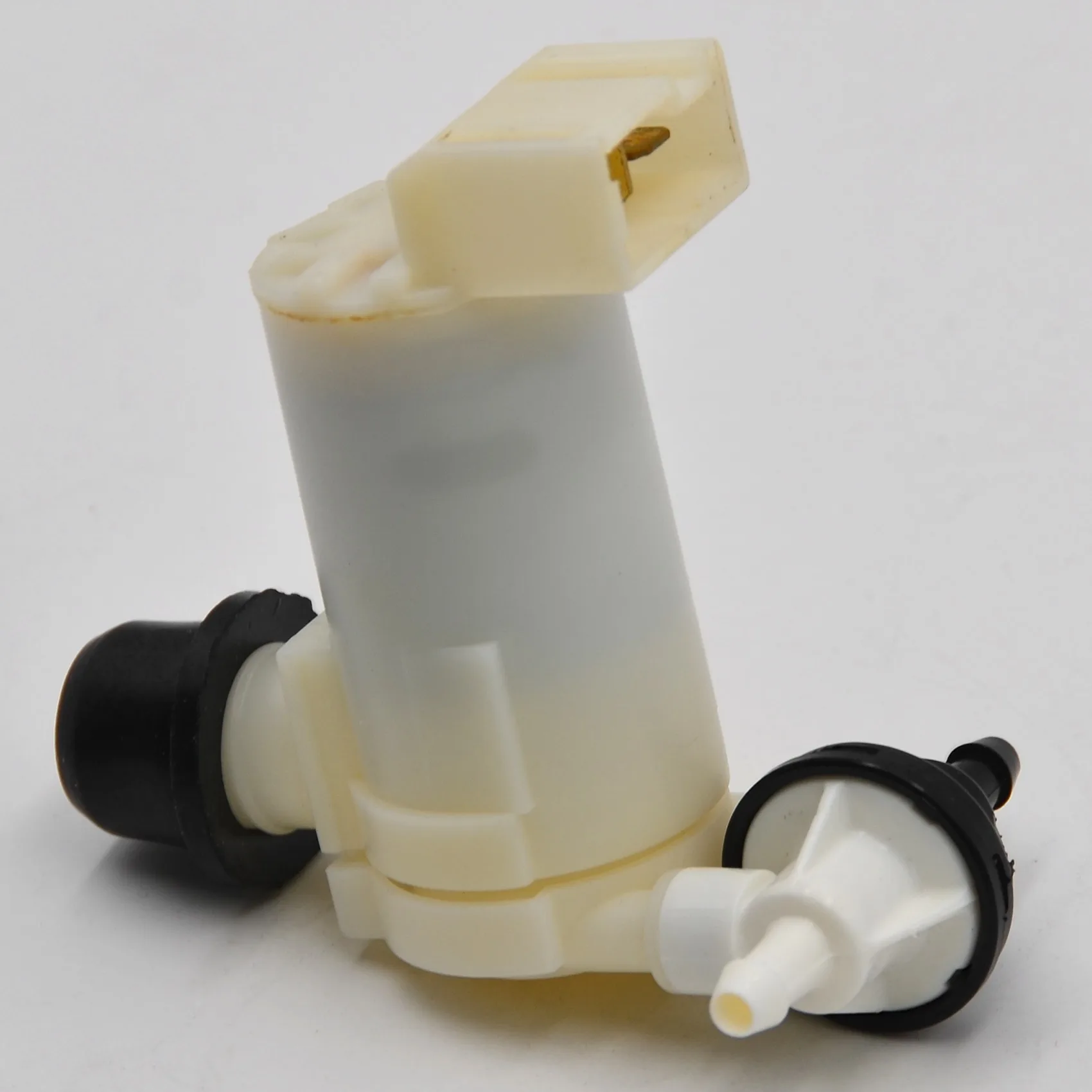 Моторный насос для омывателя лобового стекла T31 10/07-2014 NWP370160