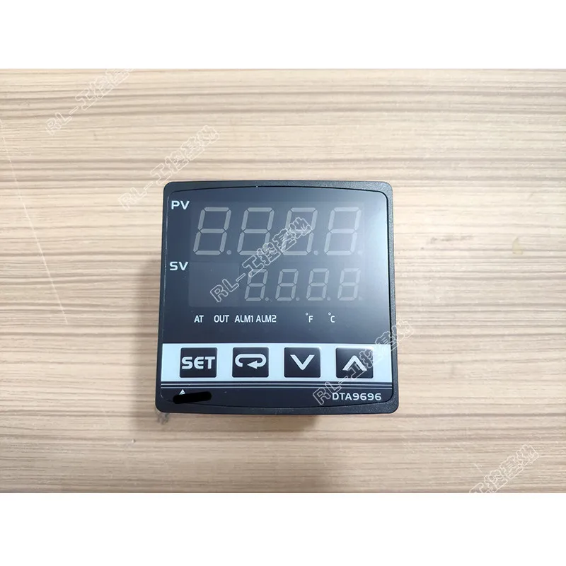 100% Test Working  Temperature Controller Dta Series DTA9696R1 Input 100~240VAC Output Relay New