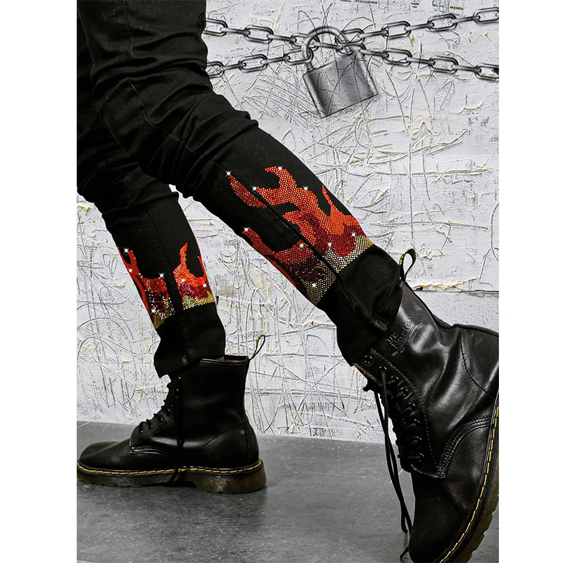 Mans Stretchy Black Jeans Skinny Slim Fit Hot Drill Punk Streetwear Biker Trousers Man Rhinestone Hole Letter Denim Pencil Pants